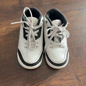 Air Jordan 3 Retro Cement Grey Toddler Shoes
